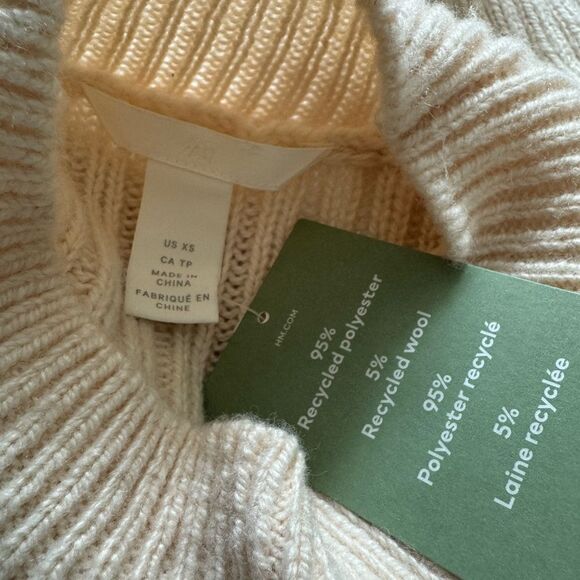 H&M SZ XS Cream Flounced Ruffle Sweater - Picture 5 of 5